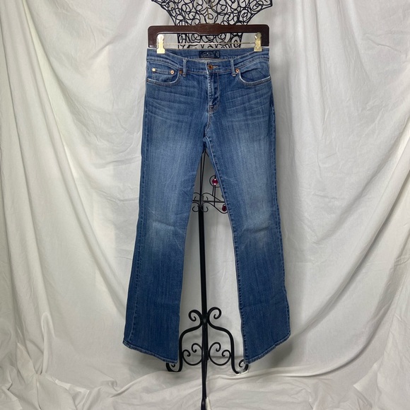Lucky Brand Sweet N Low Boot Cut Jeans Size 6 - Picture 2 of 11